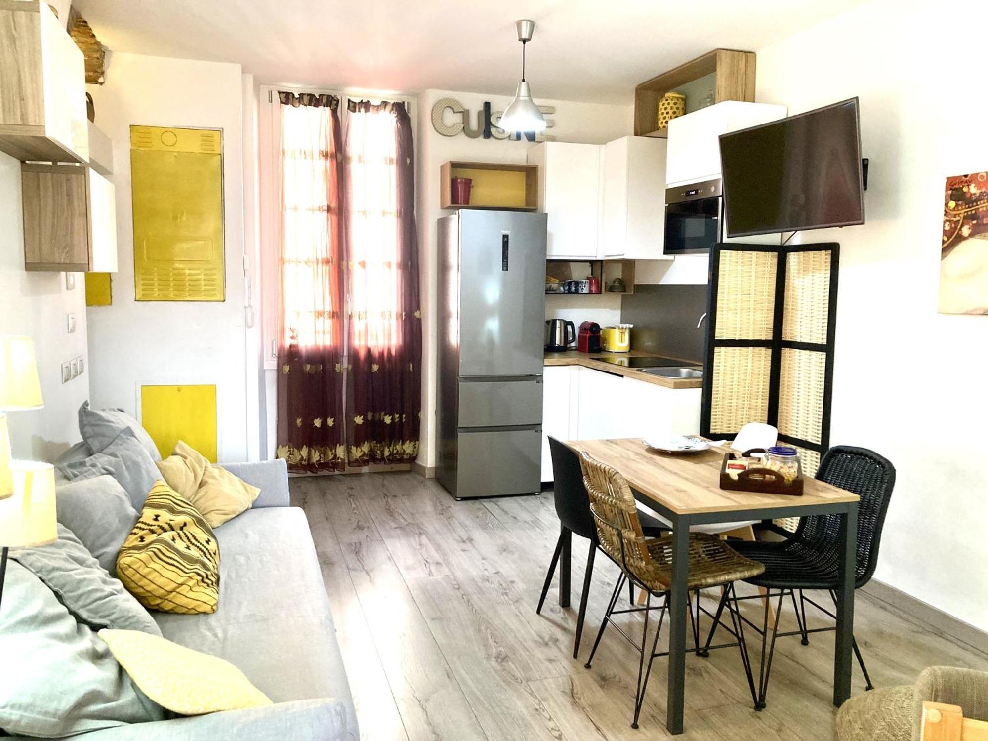 I Della Apartment มิลาน ภายนอก รูปภาพ